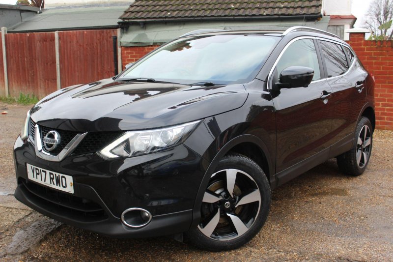 NISSAN QASHQAI
