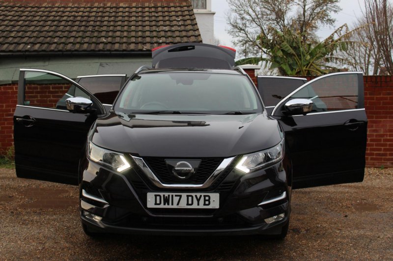NISSAN QASHQAI